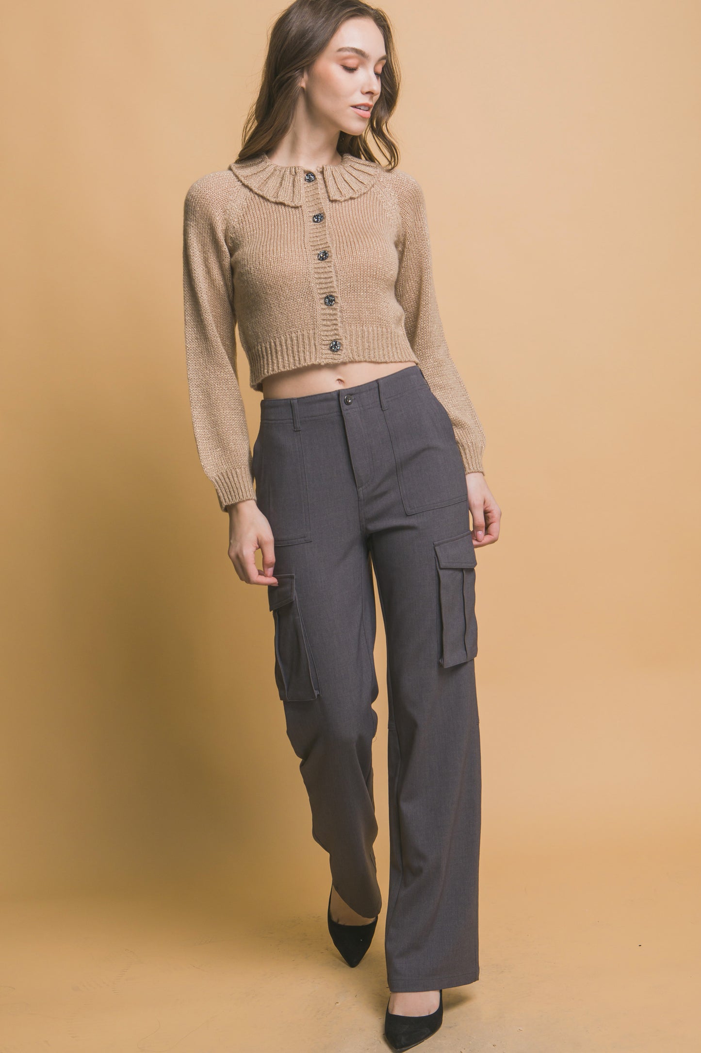 Mid Crop Short Collar Sweater